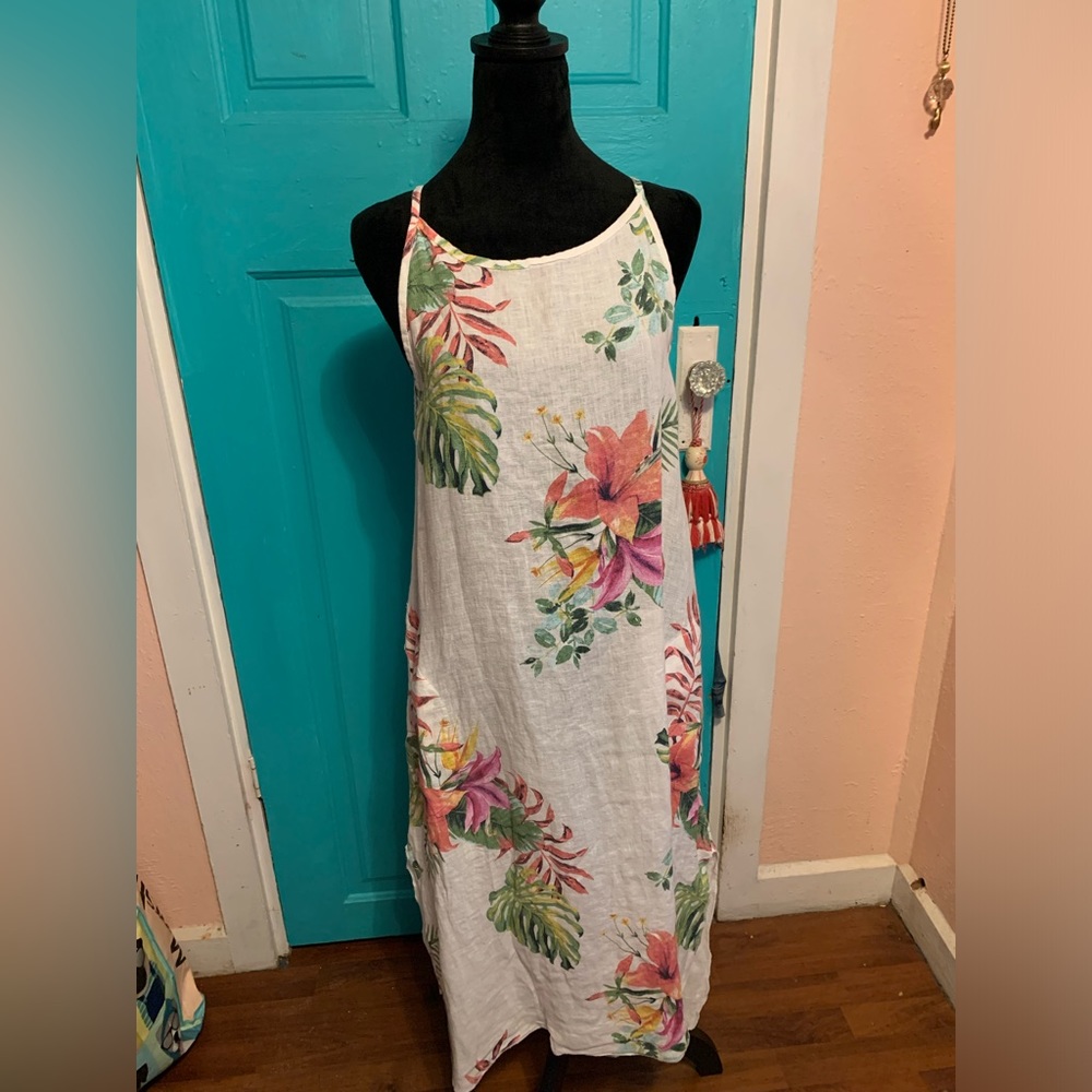 Lungo L’Arno Italian Linen Floral Slip Dress Vacation Boho White Lotus Vibes